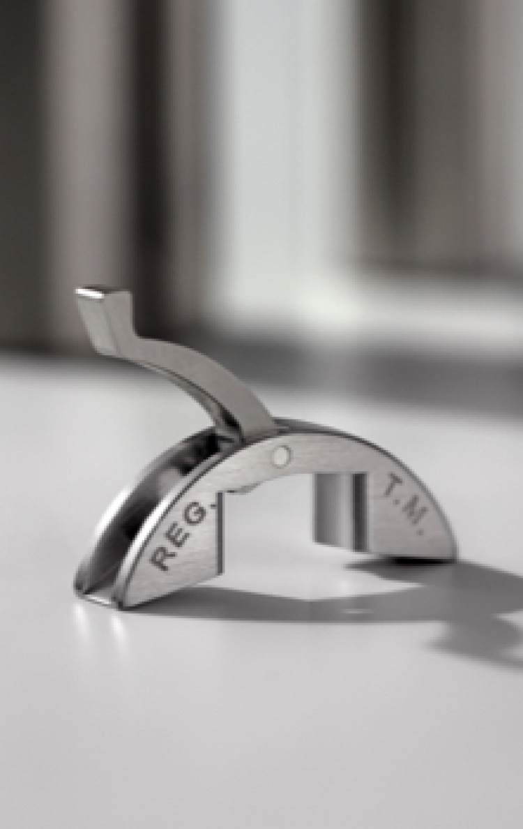 Luminor庐米诺表冠