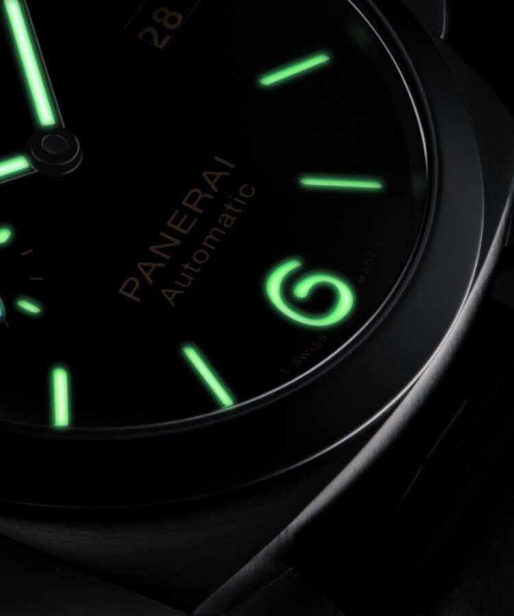 Luminor庐米诺夜光功能