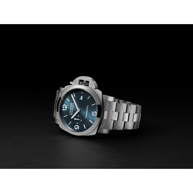 PANERAI Luminor Marina PAM03323 Detail 2