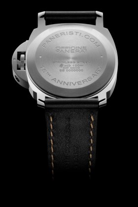 PANERAI Luminor Base Logo Acciaio  Detail 