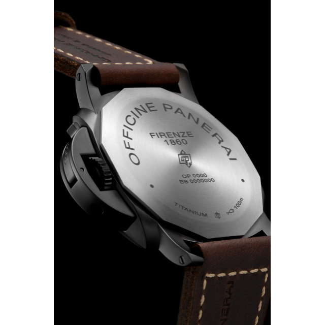 PANERAI Luminor 1950 3 Days Titanio DLC  Detail 3