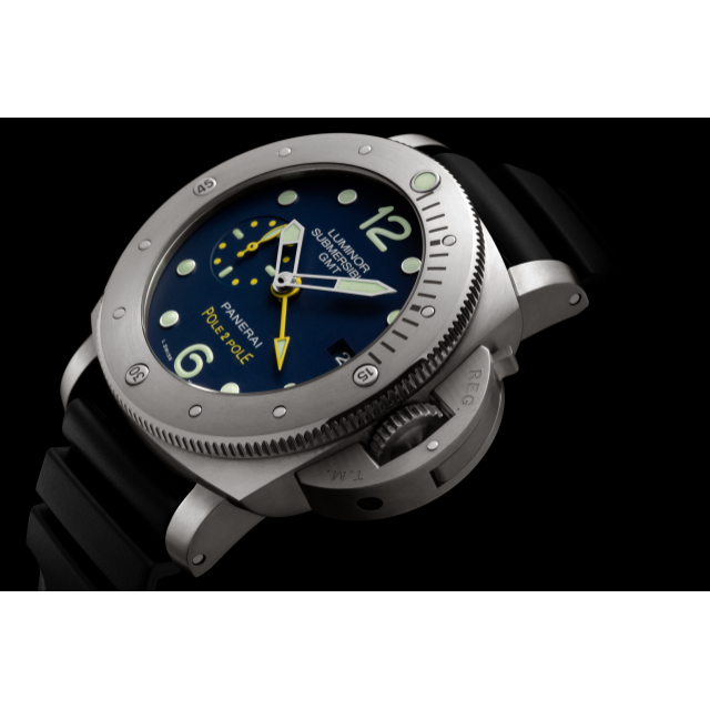PANERAI Luminor Submersible 1950 3 Days GMT Automatic Titanio - 47毫米专业潜水3日动力储存两地时间自动钛金属腕表  Detail 3