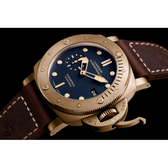 PANERAI Luminor Submersible 1950 3 Days Automatic Bronzo – 47毫米3日动力储存青铜自动腕表  Detail 1