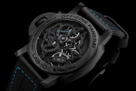 PANERAI Luminor Lab-Id Carbotech™ PAM00700 Front 4