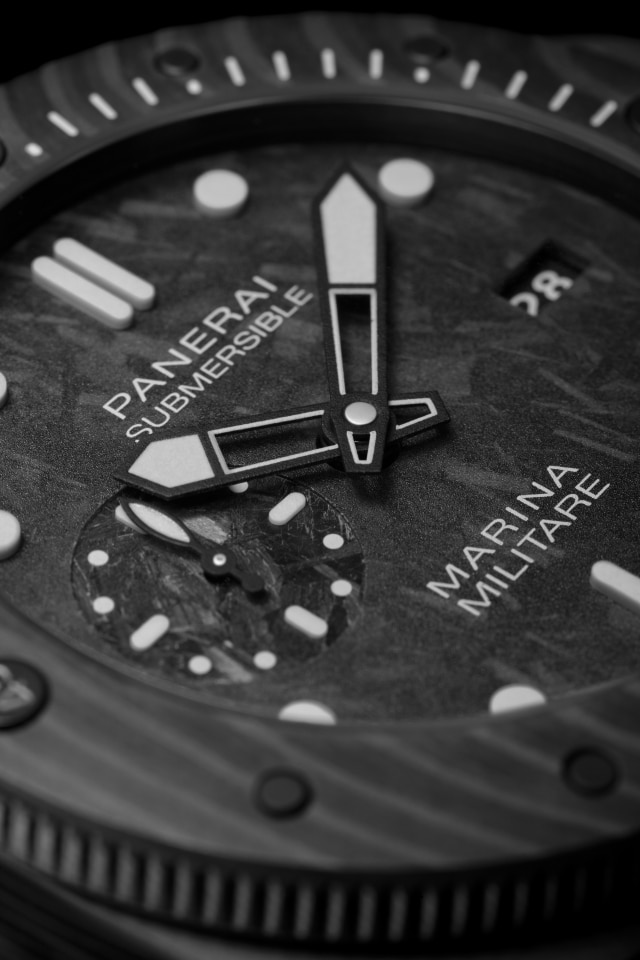 PANERAI Submersible Marina Militare PAM02979 Front 4