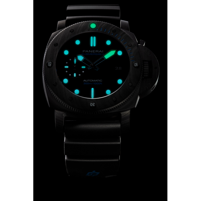 PANERAI Submersible潜行系列Carbotech™ PAM02616 Detail 3