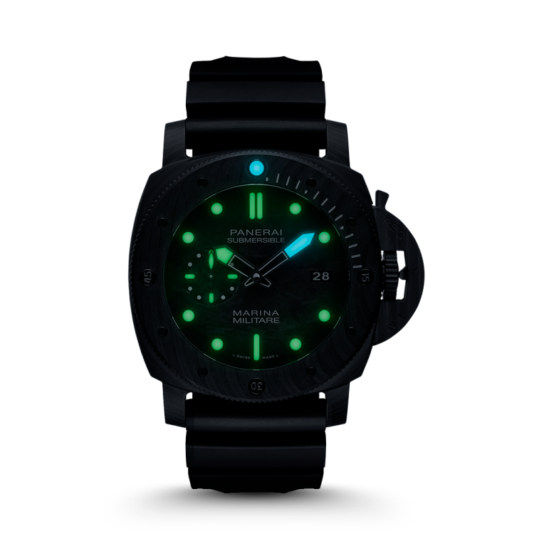 PANERAI Submersible潜行系列Marina Militare Carbotech™腕表 PAM02979