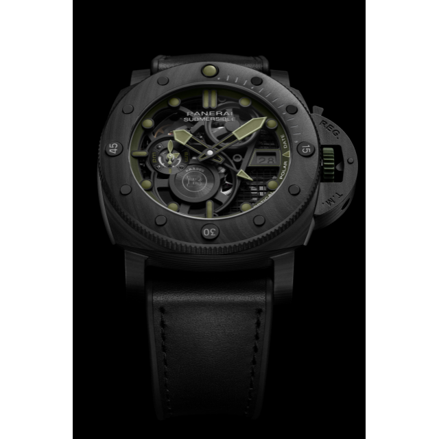 PANERAI Submersible潜行系列S Brabus Carbotech™腕表 PAM01283 Detail 2