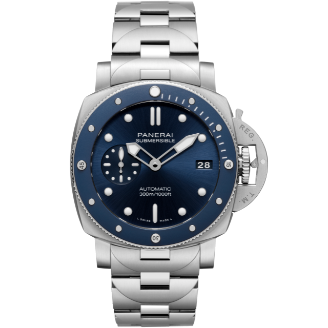 PANERAI Submersible PAM02068 Front view