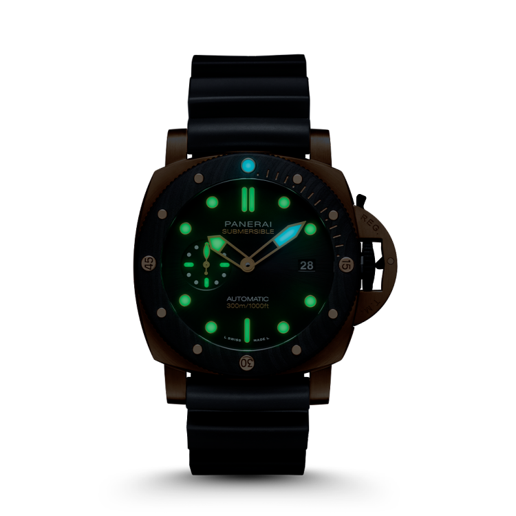 PANERAI Submersible潜行系列QuarantaQuattro Goldtech™ OroCarbo腕表 PAM02070