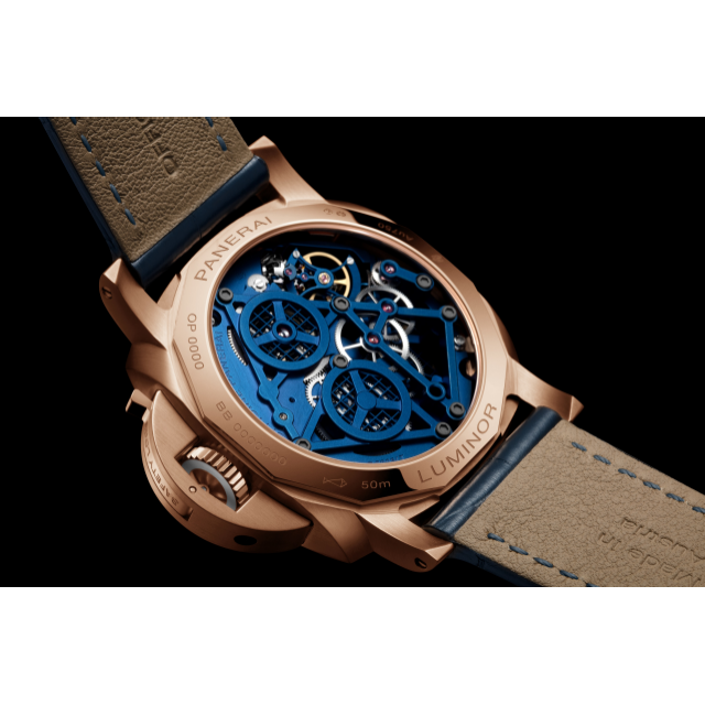 PANERAI Luminor庐米诺 Tourbillon GMT Goldtech™腕表 PAM01060 Detail 2