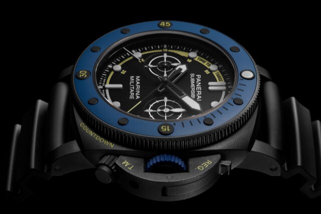 PANERAI Submersible Marina Militare Forze Speciali PAM02239 Detail 