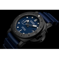 PANERAI Submersible QuarantaQuattro Carbotech™ PAM01232 Detail 1