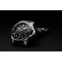 PANERAI Submersible潜行系列QuarantaQuattro eSteel™ Grigio Roccia腕表 PAM01288