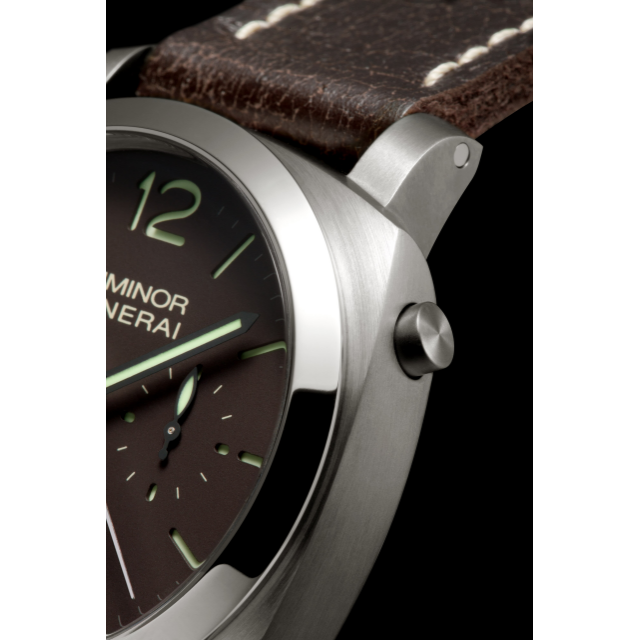 PANERAI Luminor 1950 Chrono Monopulsante Left-Handed 8 Days Titanio - 44mm  Detail 2