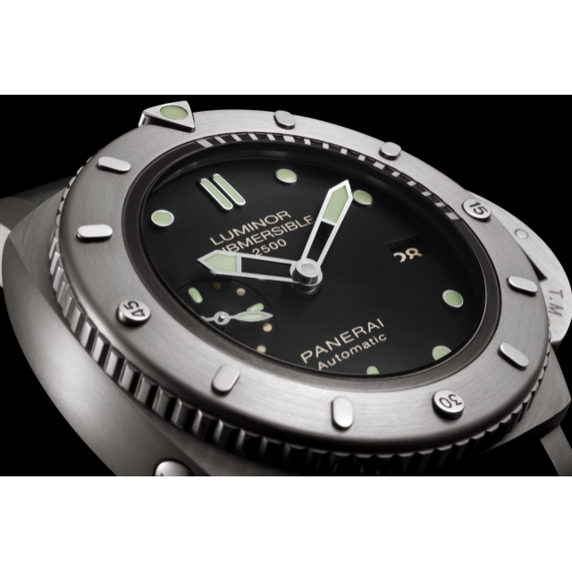 PANERAI Luminor庐米诺 Submersible潜行系列 1950 2500m 3 Days Automatic Titanio腕表 - 47毫米 PAM00364 Detail 1