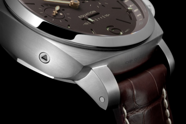 PANERAI Luminor Turbillon Equation of Time  Detail 