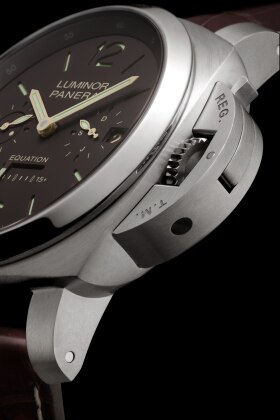 PANERAI Luminor Turbillon Equation of Time  Detail 