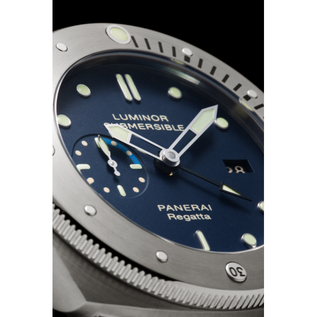 PANERAI Luminor Submersible 1950 Regatta 3 Days GTM Automatic Titanio  Detail 3