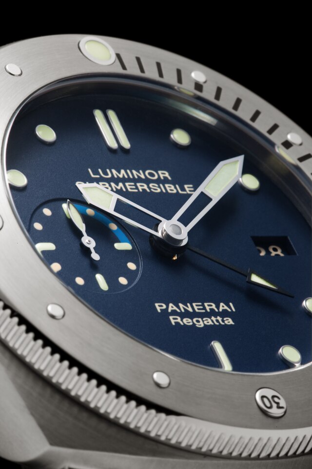 PANERAI Luminor Submersible 1950 Regatta 3 Days GTM Automatic Titanio  Detail 