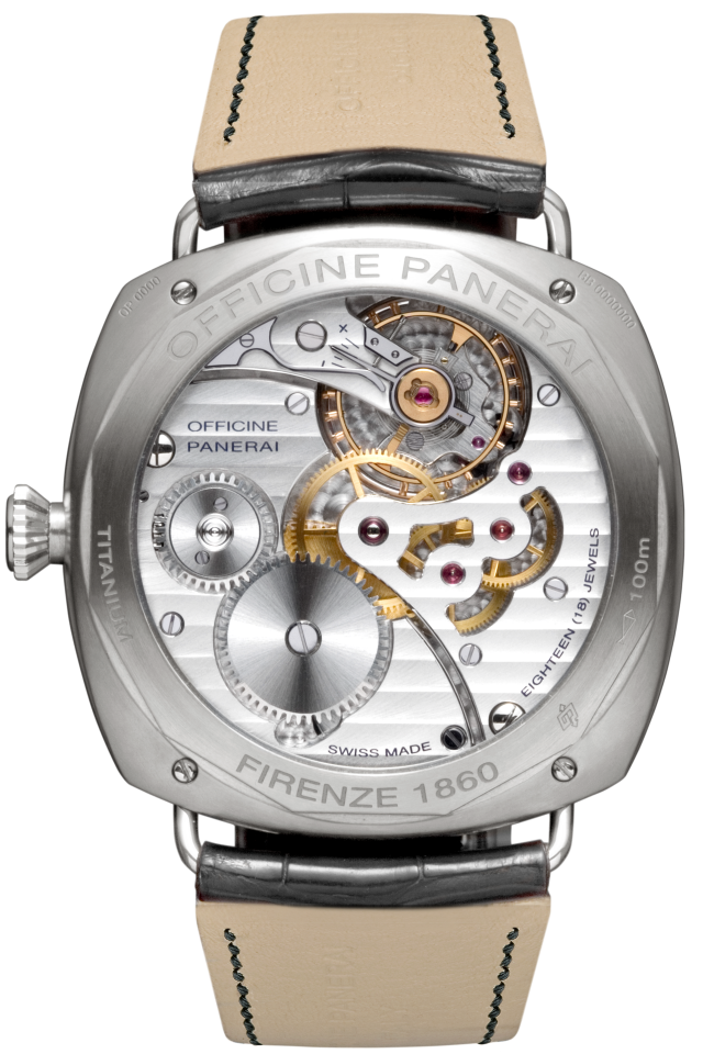 PANERAI Radiomir Titanium  Detail 