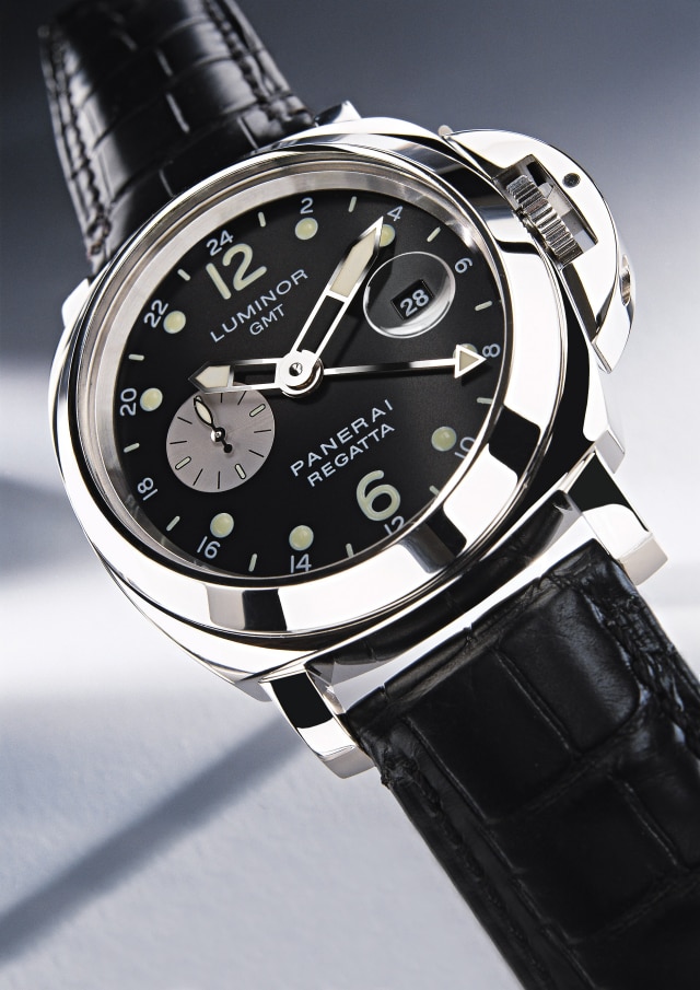 PANERAI Luminor GMT Regatta 2012  Detail 