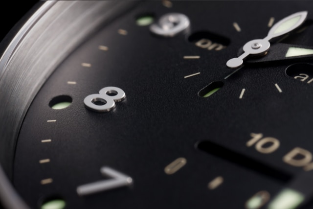 PANERAI Radiomir 10 Days GMT Automatic Oro Bianco PAM00496 Detail 