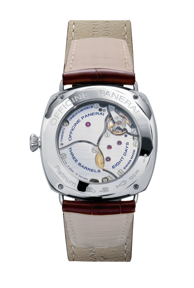 PANERAI Radiomir 8 Days GMT Platinum  Detail 