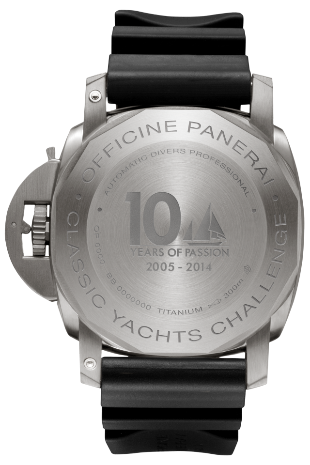 PANERAI Luminor Submersible 1950 3 Days Automatic Titanio  Detail 