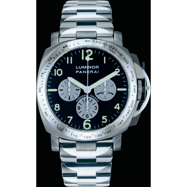 PANERAI Luminor Chrono Titanio/Acciaio - 40mm  Front view