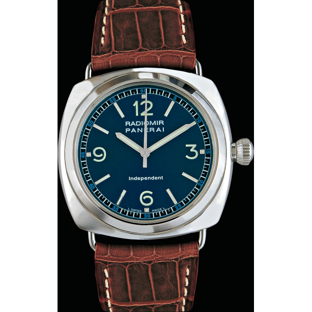 PANERAI Radiomir Independent - 42mm  Front view
