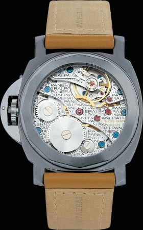 PANERAI Luminor Marina Tantalium  Detail 