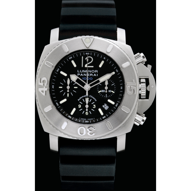 PANERAI Luminor Submersible 1950 Chrono 1000m - 47mm  Front view