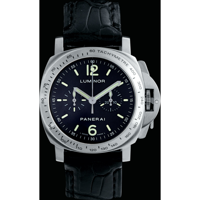 PANERAI Luminor Chrono - 40mm  Front view