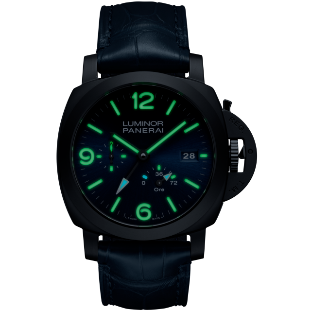 PANERAI Luminor GMT Power Reserve Ceramica PAM01574 Night view