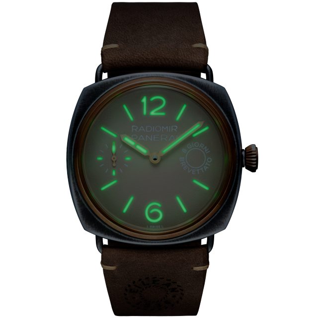 PANERAI Radiomir镭得米尔 8 Giorni Eilean腕表 PAM01643 Night view