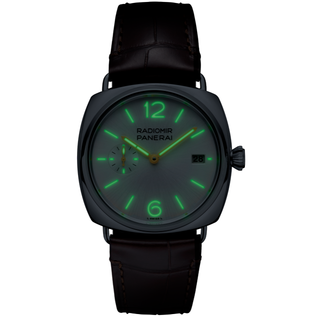 PANERAI Radiomir镭得米尔Quaranta腕表 PAM01570 Night view