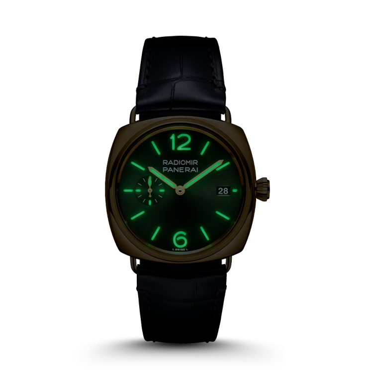 PANERAI Radiomir镭得米尔Quaranta黄金腕表 PAM01437