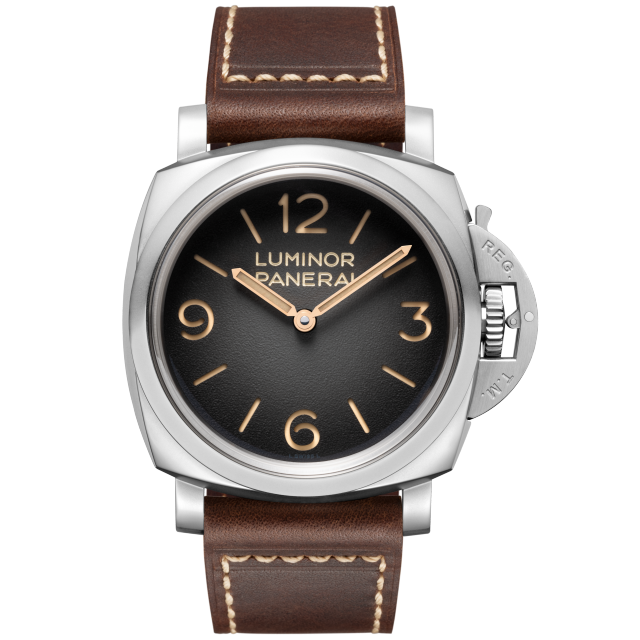 PANERAI Luminor Tre Giorni PAM01628 Front view