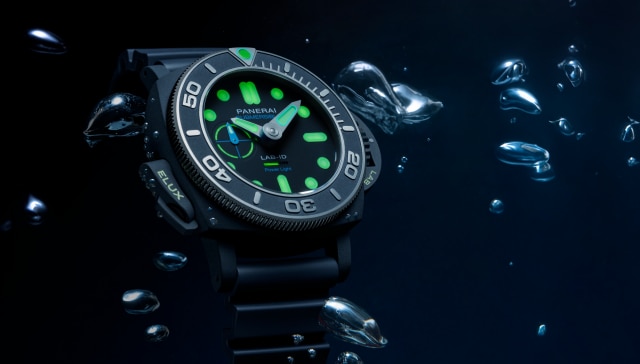 PANERAI Submersible Elux Lab-ID PAM01800 Detail 