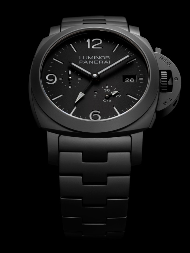 PANERAI Luminor庐米诺GMT动力储存Ceramica腕表 PAM01674 Detail 