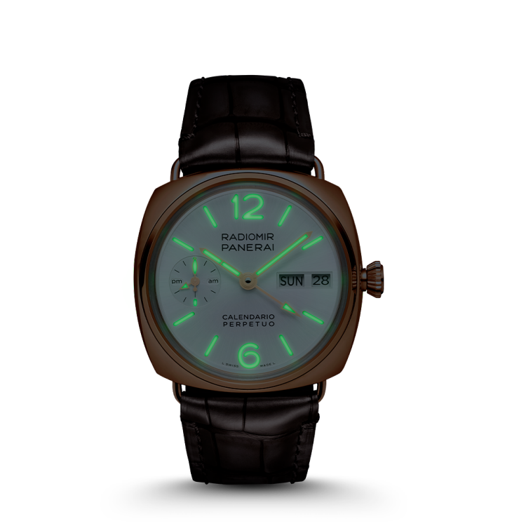 PANERAI Radiomir镭得米尔GMT Goldtech™万年历腕表 PAM01453
