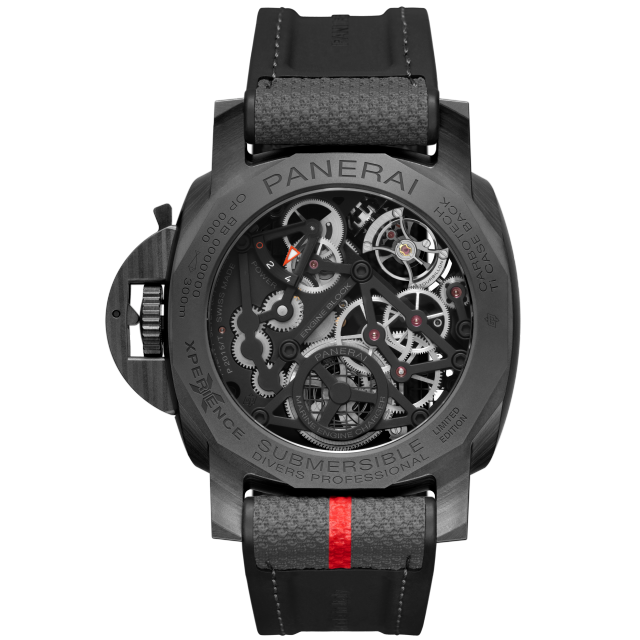 PANERAI Submersible潜行系列Tourbillon GMT Luna Rossa体验版腕表 PAM01405 Back view