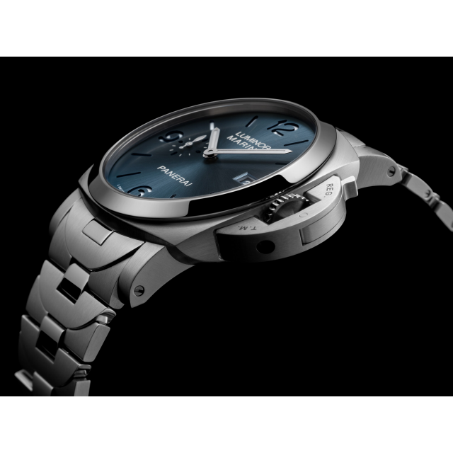 PANERAI Luminor Marina PAM03323 Detail 3