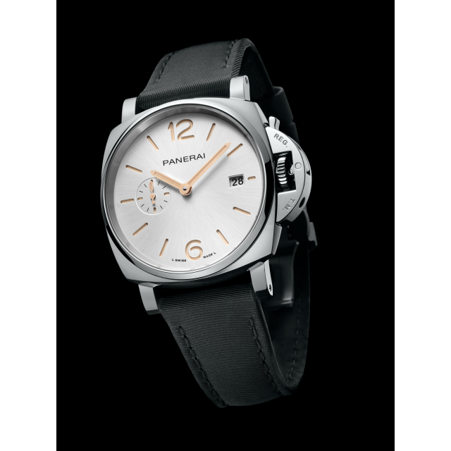 PANERAI Luminor Due庐米诺杜尔Prada Re-Nylon腕表 PAM01428 Detail 1