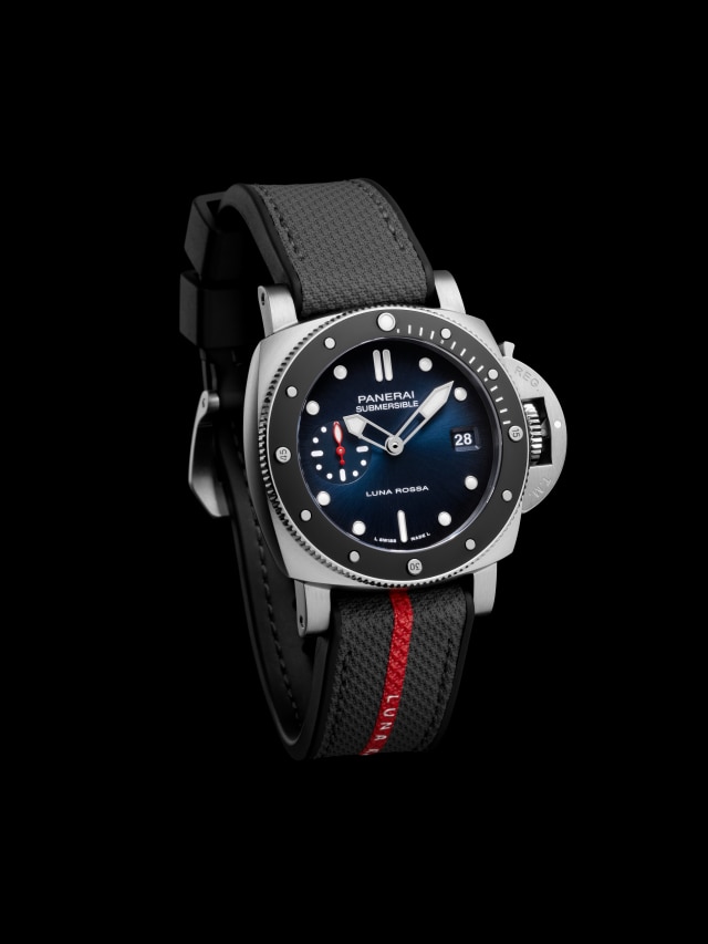 PANERAI Submersible潜行系列Luna Rossa腕表 PAM01565 Detail 
