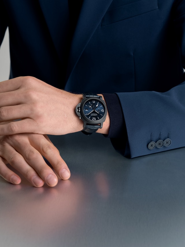 PANERAI Luminor Power Reserve GMT PAM01574 Detail 