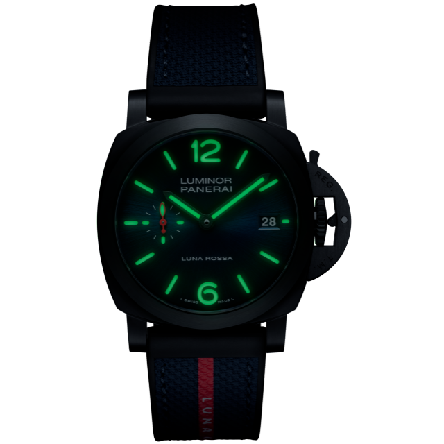 PANERAI Luminor庐米诺Quaranta Steel DLC Luna Rossa腕表 PAM01408 Night view