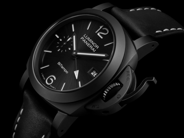 PANERAI Luminor GMT PAM01460 Front 4