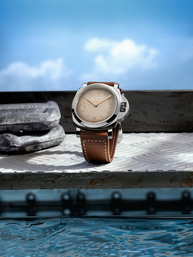 PANERAI Luminor PAM01735 Detail 